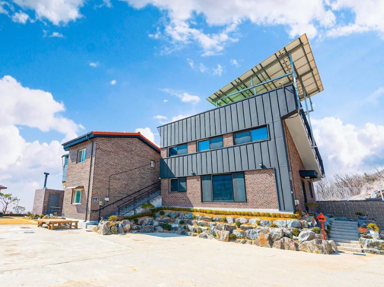 강화도 플리트비체 펜션 (Ganghwa Plitvice Pension) 이미지 1