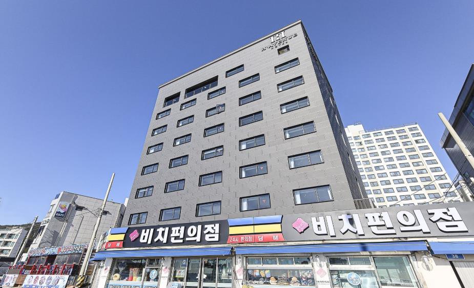 에이치에비뉴호텔 송정점 이미지 1