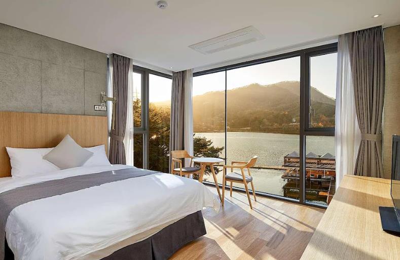 가평 호텔하우스 이미지 2