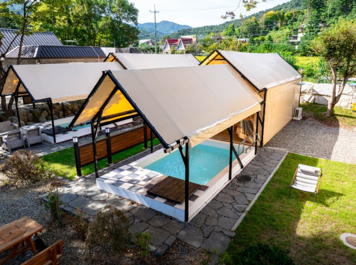 네츄럴밸리 풀램핑 4계절온수풀 이미지 1