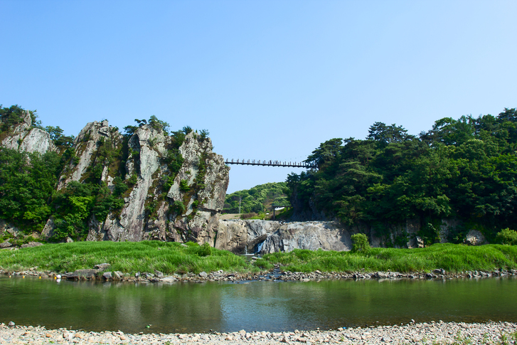 충주 수주팔봉 야영지 + 출렁다리 + 캠핑 이미지 5
