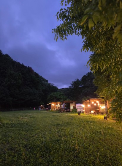 더시크릿가든 캠프지라운드 글램핑카라반 이미지 7