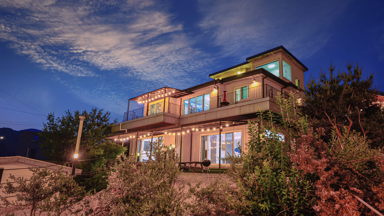 샤크빌리지 이미지 8