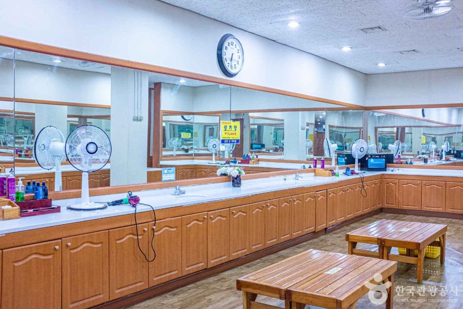 문경 종합온천 이미지 5