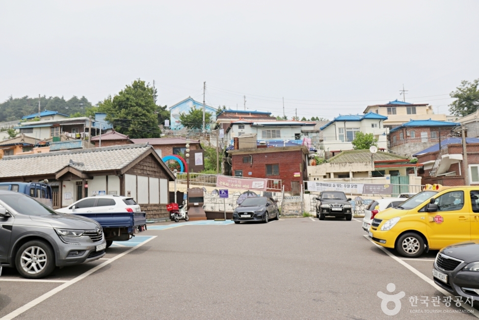군산 말랭이마을 이미지 2
