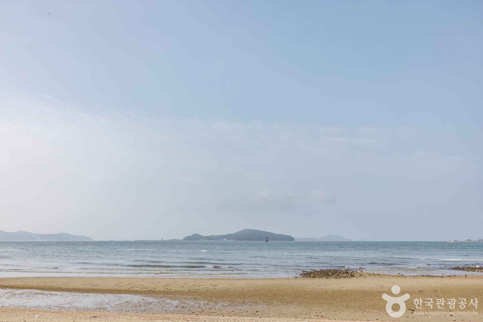 장돌해수욕장 이미지 4
