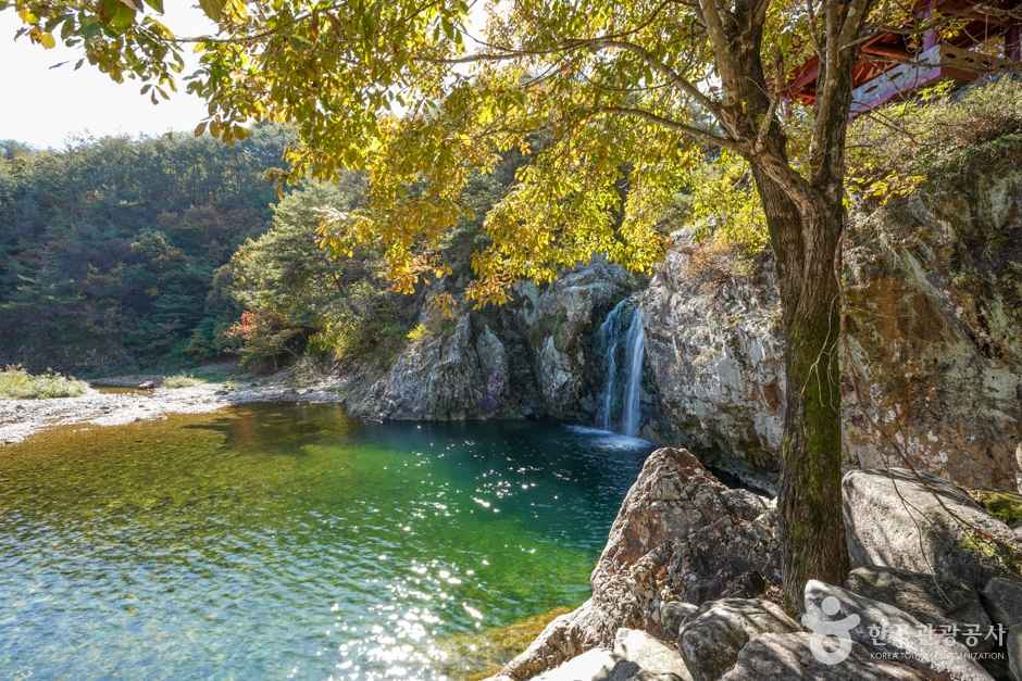 경북 상주 장각폭포_여름철 물놀이 이미지 3