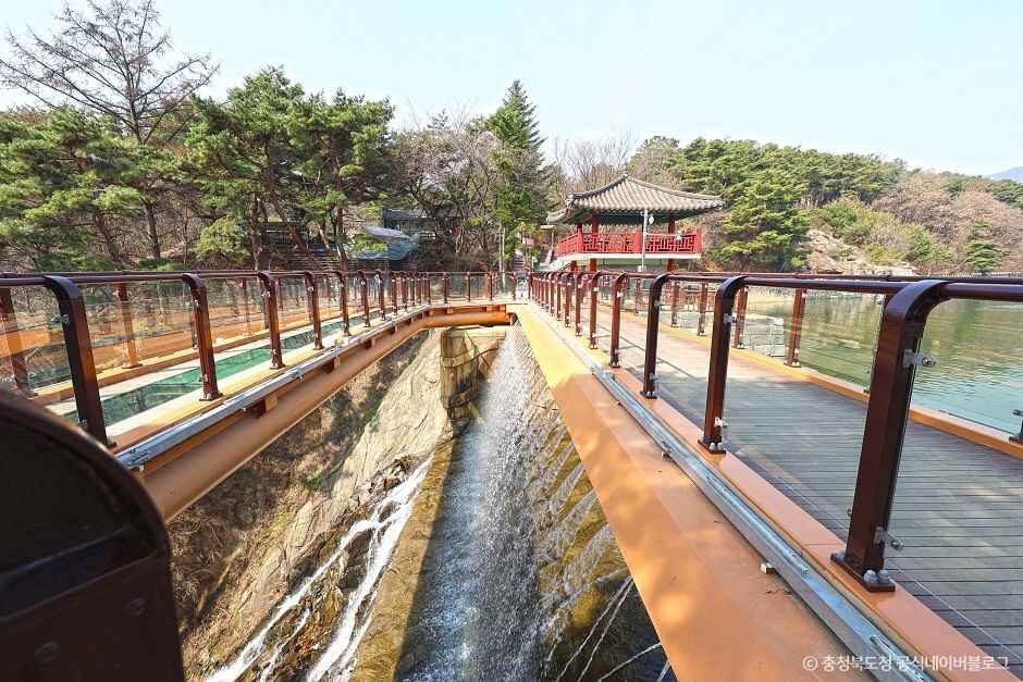 제천 용추폭포 유리전망대 이미지 1