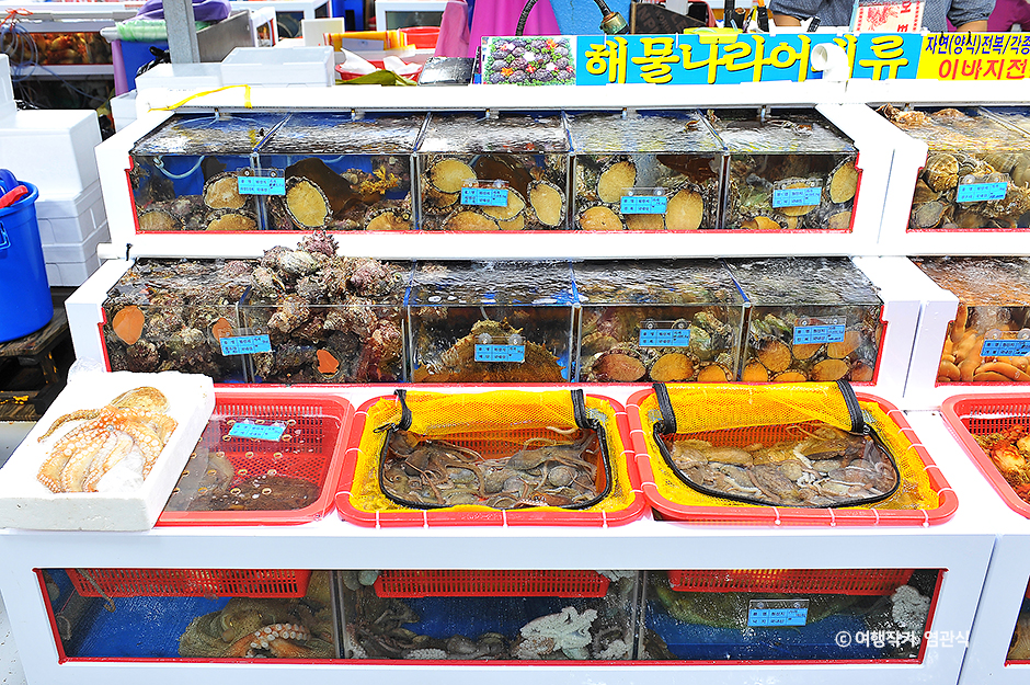 여수수산시장 이미지 2