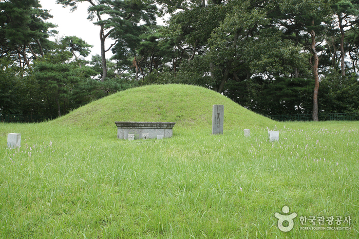 경주 신무왕릉 이미지 5