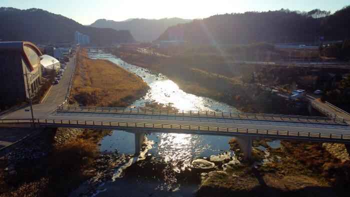 진뚜루 마중길 이미지 2