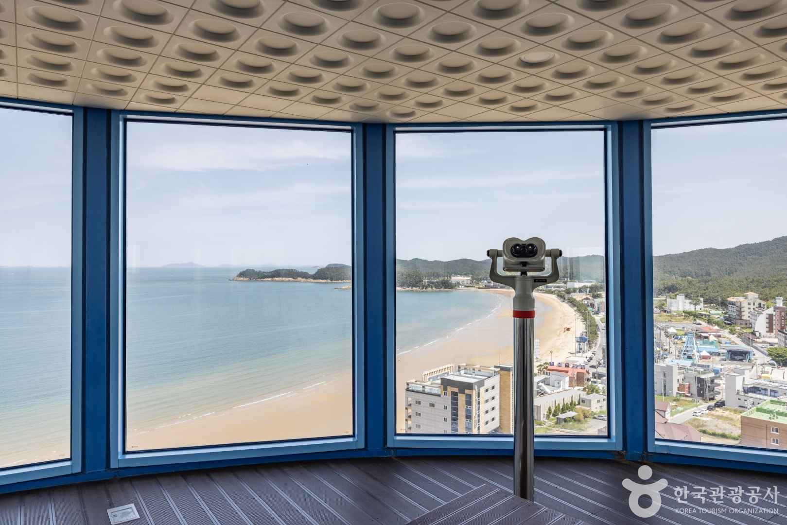 만리포전망타워 이미지 6