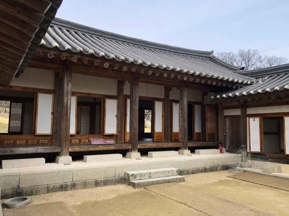 옥천 육영수 생가 이미지 3