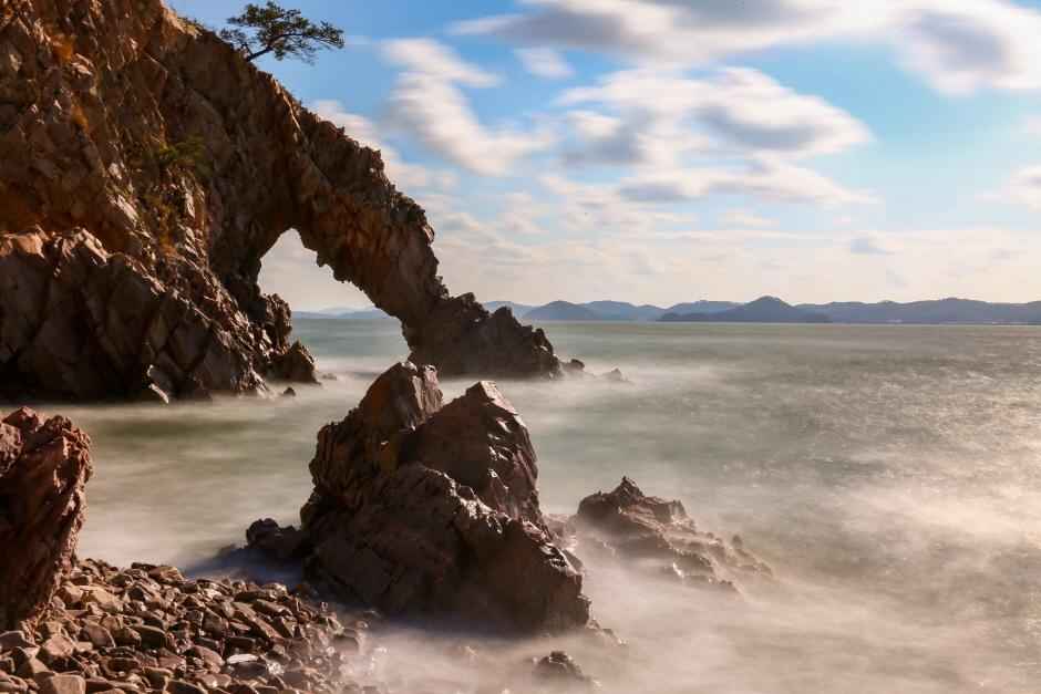 충남 서산 황금산 코끼리 바위, 몽돌해변 이미지 3