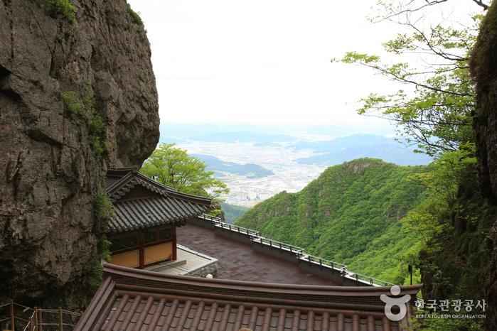 구미 금오산 약사암 이미지 5
