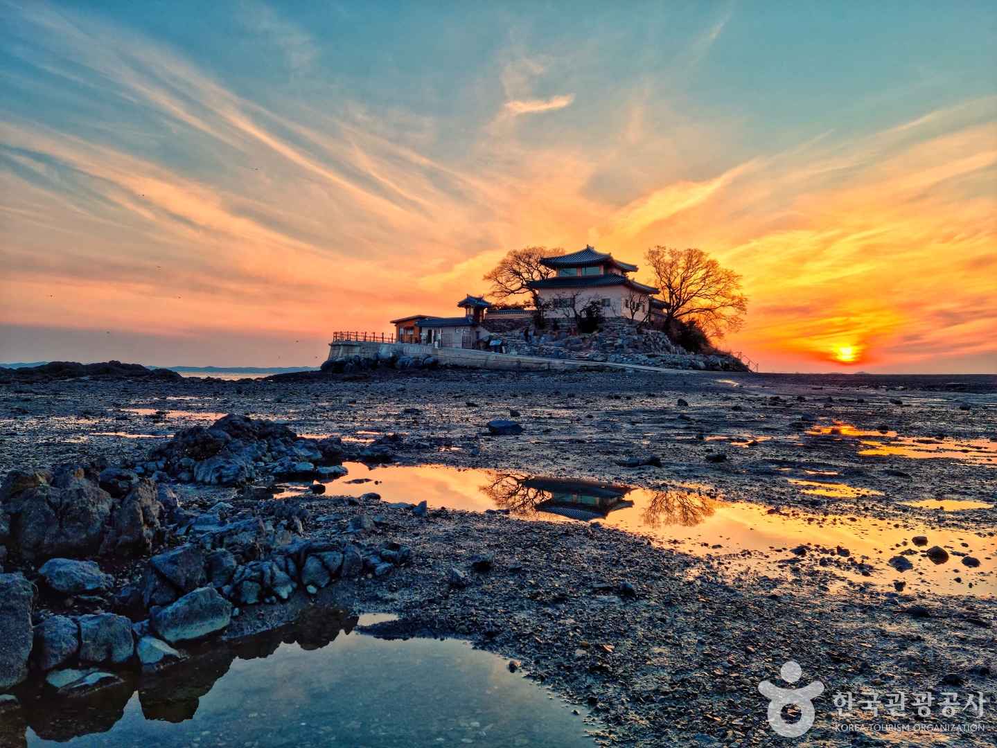 충남서산 간월암 이미지 4