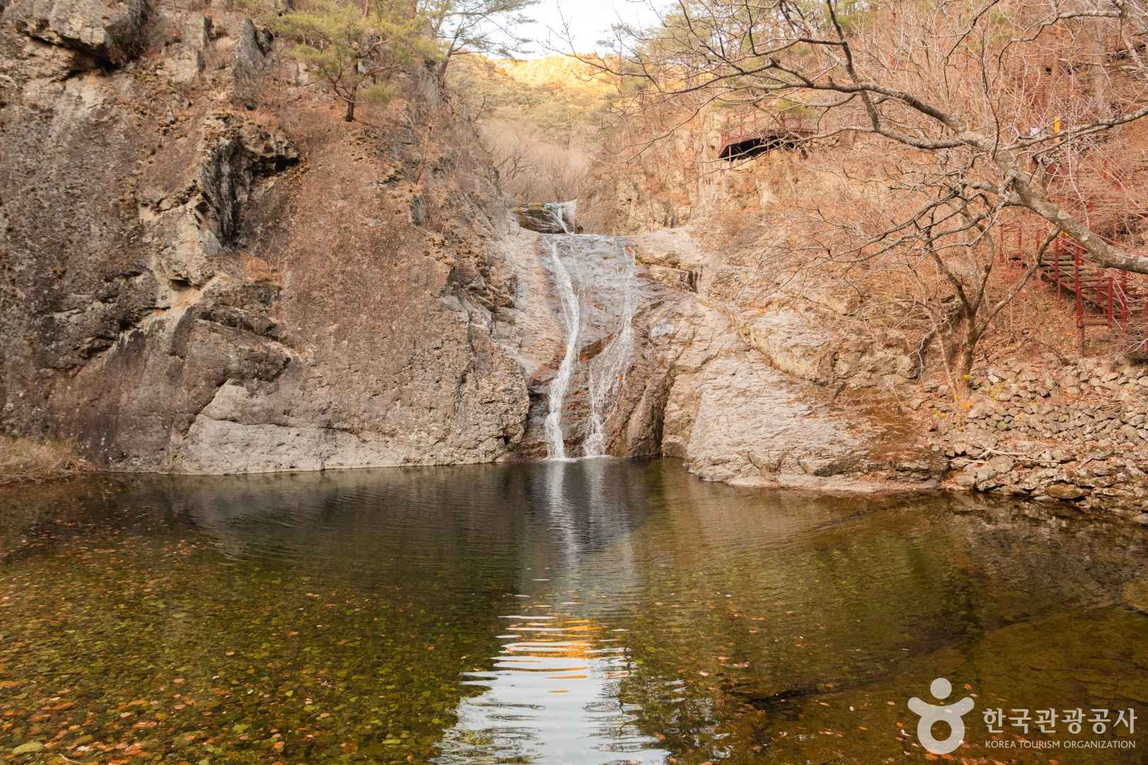 경북 주왕산국립공원, 용추폭포 이미지 8