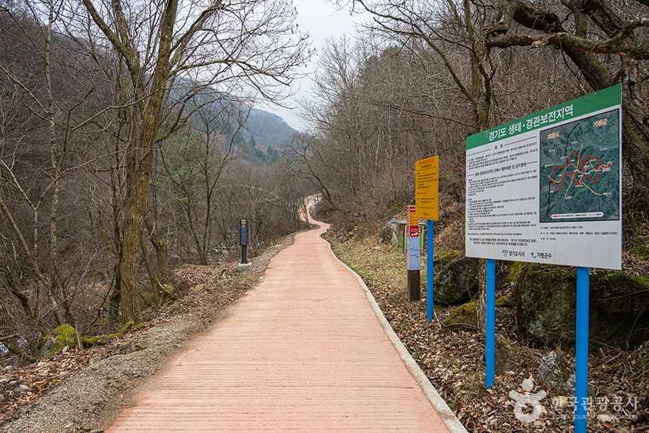 가평 명지산 군립공원_ 매년 10만명 이상 이미지 4