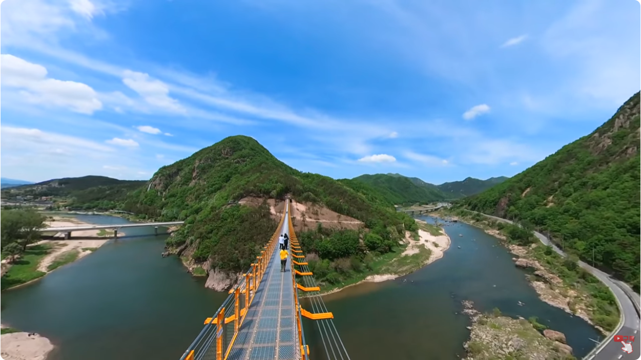 월영산 출렁다리 이미지 2