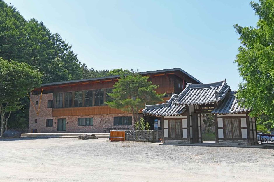 금산 지구별그림책마을 이미지 10