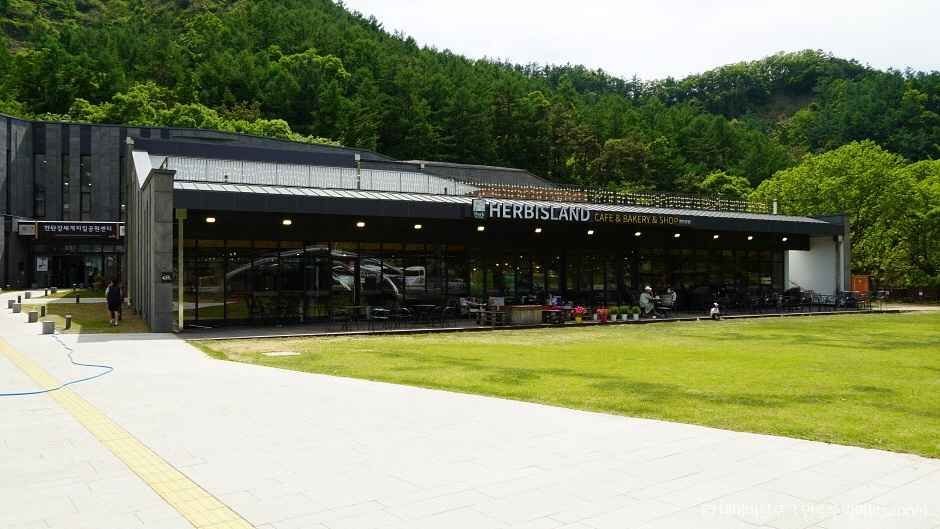 한탄강 지질공원센터 이미지 2