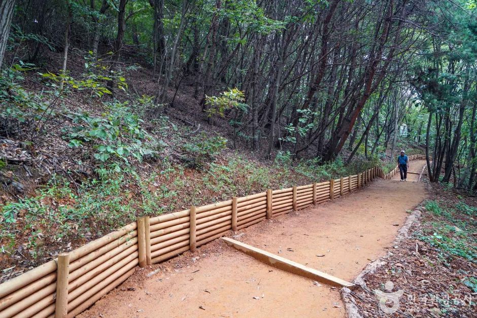 연천 망곡산 연인공원 이미지 7